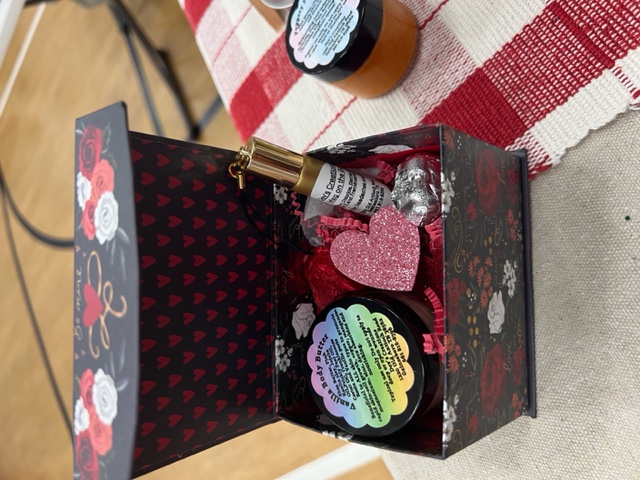 Premium Valentine Gift Box