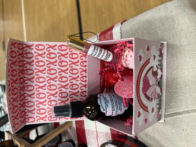 XOXO Gift Box